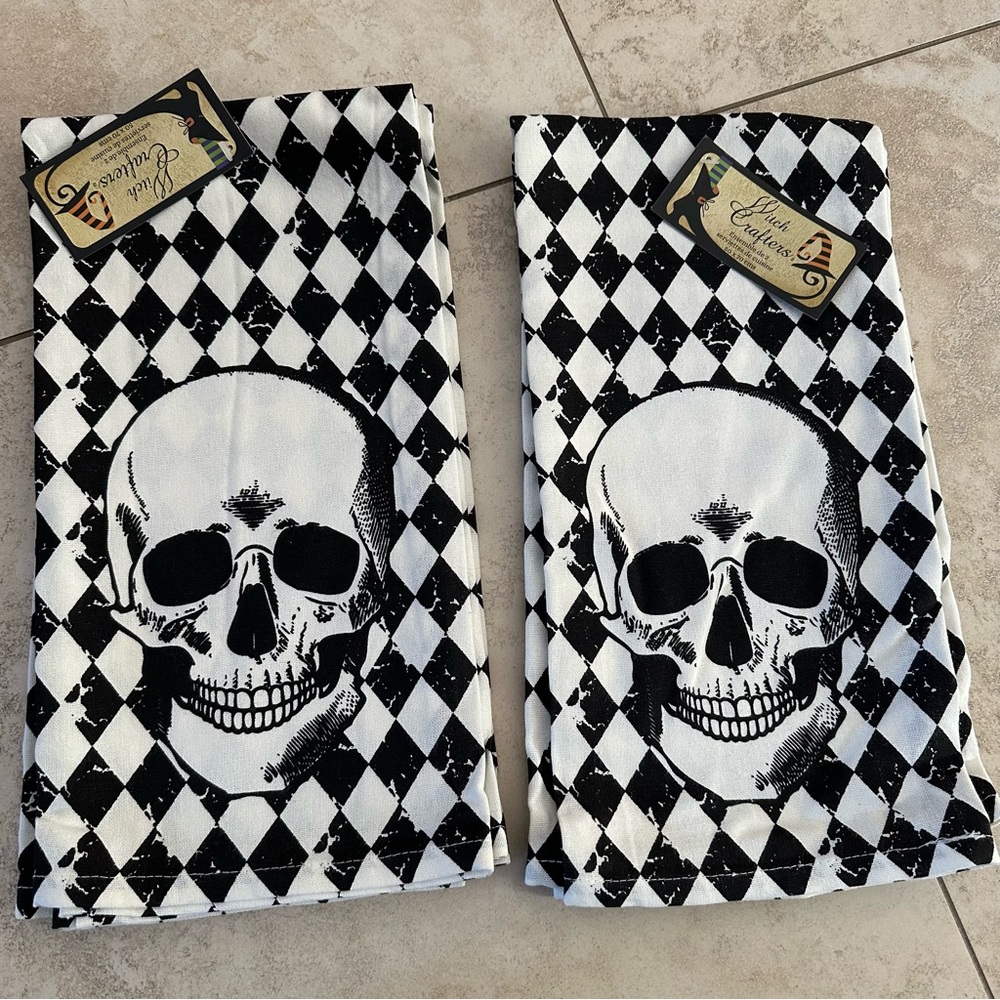4 Skull dish towels
